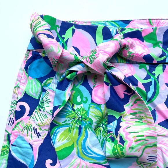Lilly Pulitzer Kaden Stretch Shorts Multi Beak Calm Carry On 4" Inseam Size 16 - Picture 2 of 8